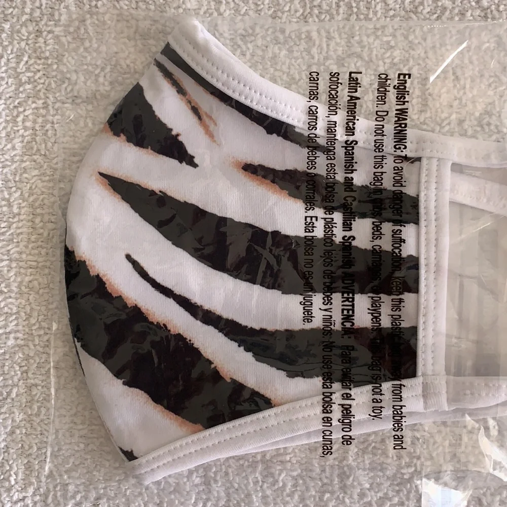 Fabletics Face Mask